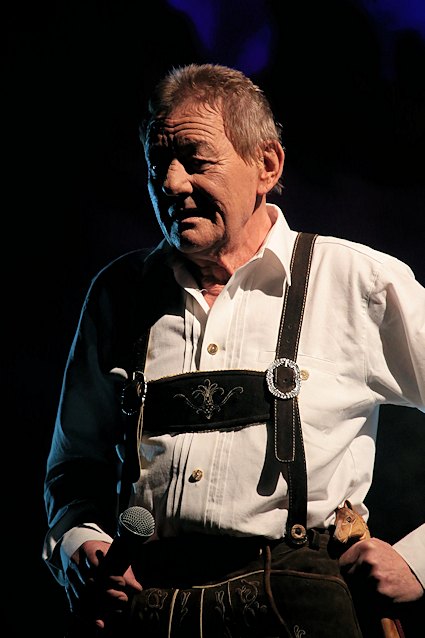 007.big.jpg 007.big.jpg