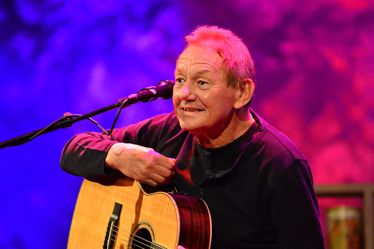 Wolfgang Ambros auf der Geierwally-Freilichtbühne 2016 Wolfgang Ambros auf der Geierwally-Freilichtbühne 2016