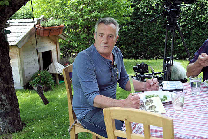 Dreharbeiten Homestory Mai 2020 99425830_3050097321724879_8320063371382620160_n.jpg