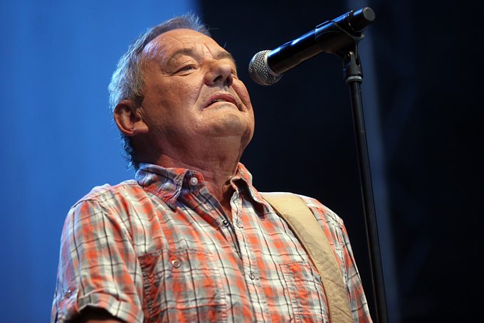 090.big.jpg 090.big.jpg