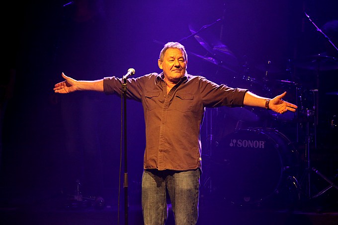 143.big.jpg 143.big.jpg