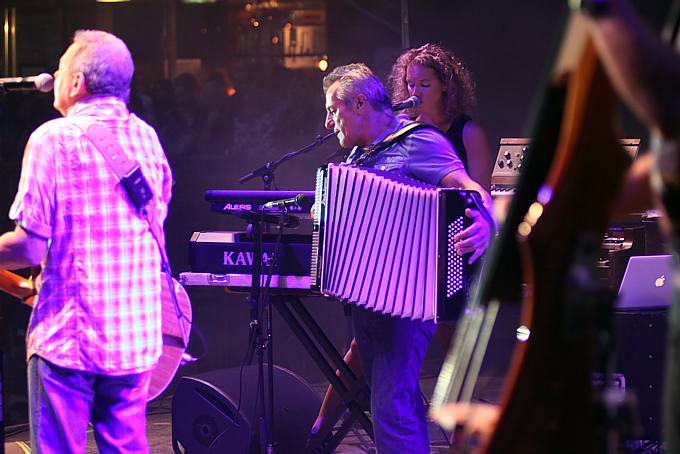 208.big.jpg 208.big.jpg